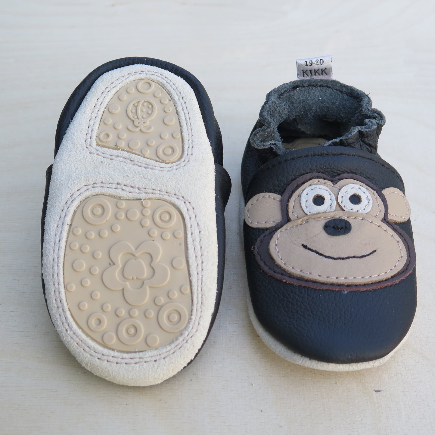 KIKK Reykjavík - Api gúmmísóli svartir