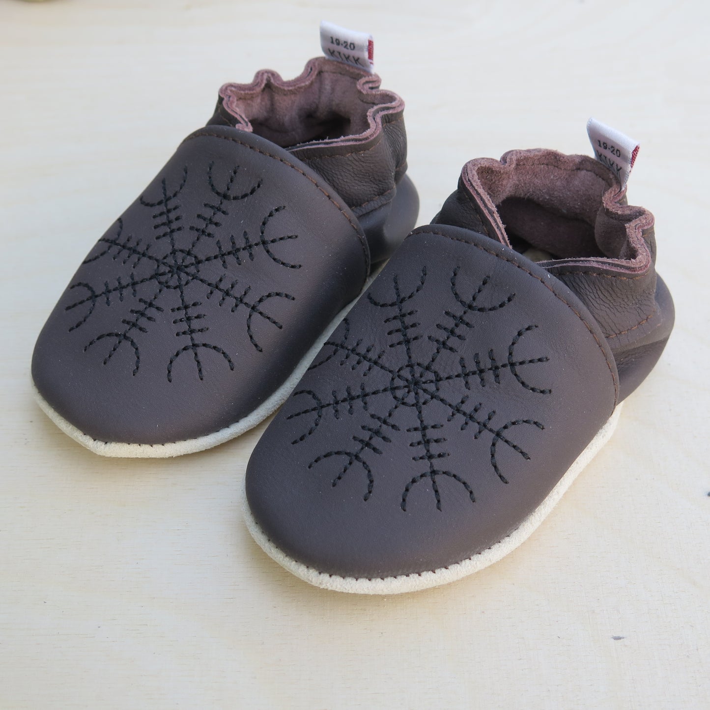 KIKK Reykjavík - Rúnir mjúkur sóli brúnir