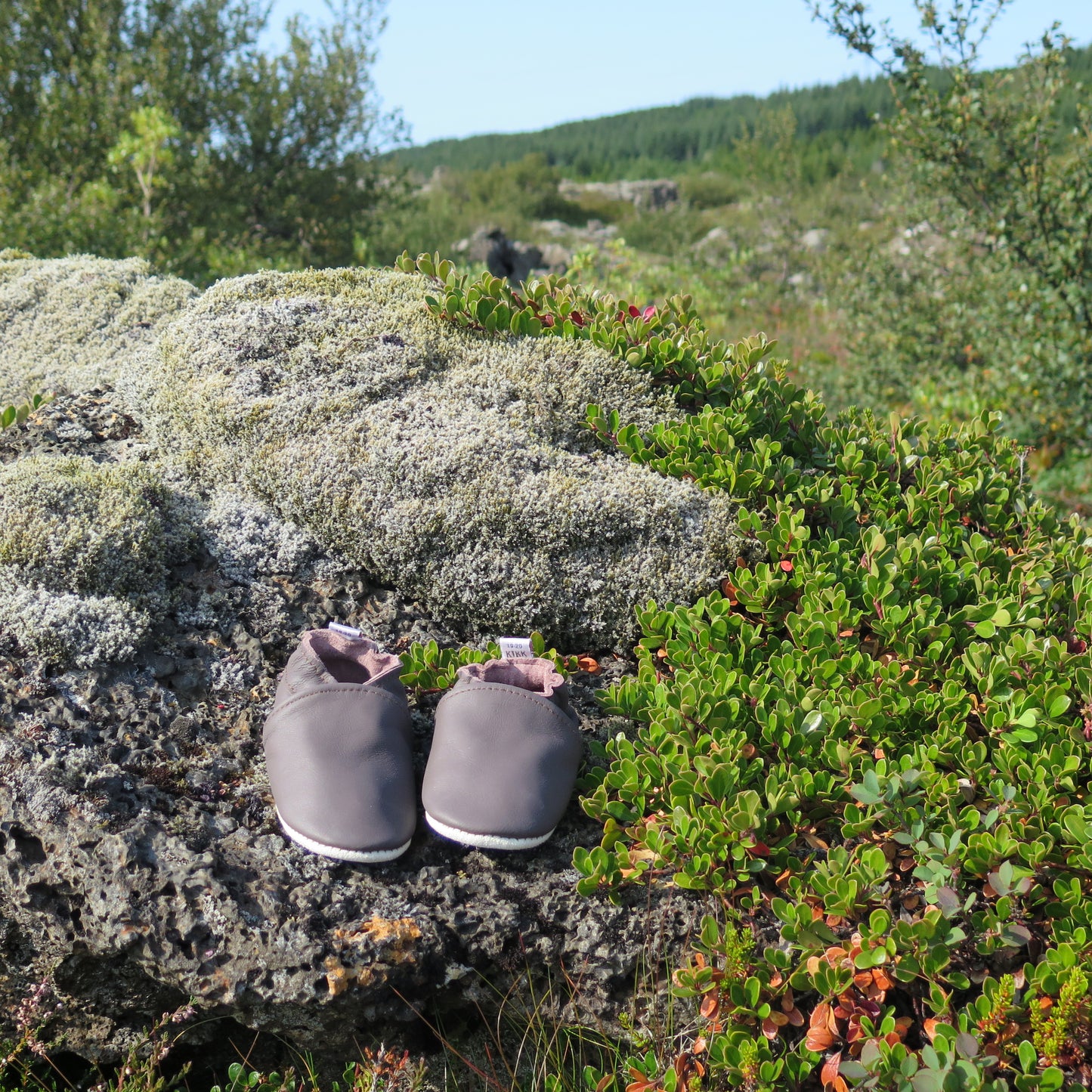 KIKK Reykjavík - Einlitir gúmmísóli brúnir